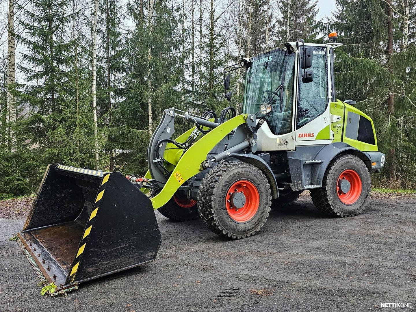 Claas Torion 537 SINUS