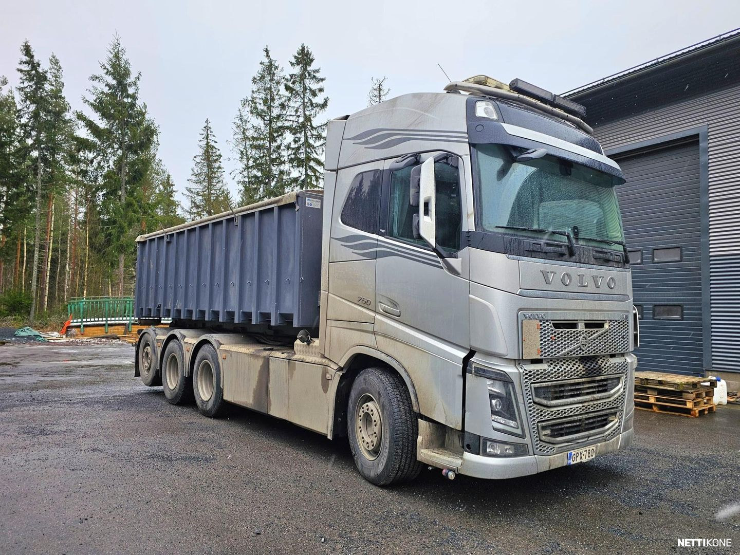 Volvo FH16 8X4 Koukkuauto Hiab Multilift 24tn