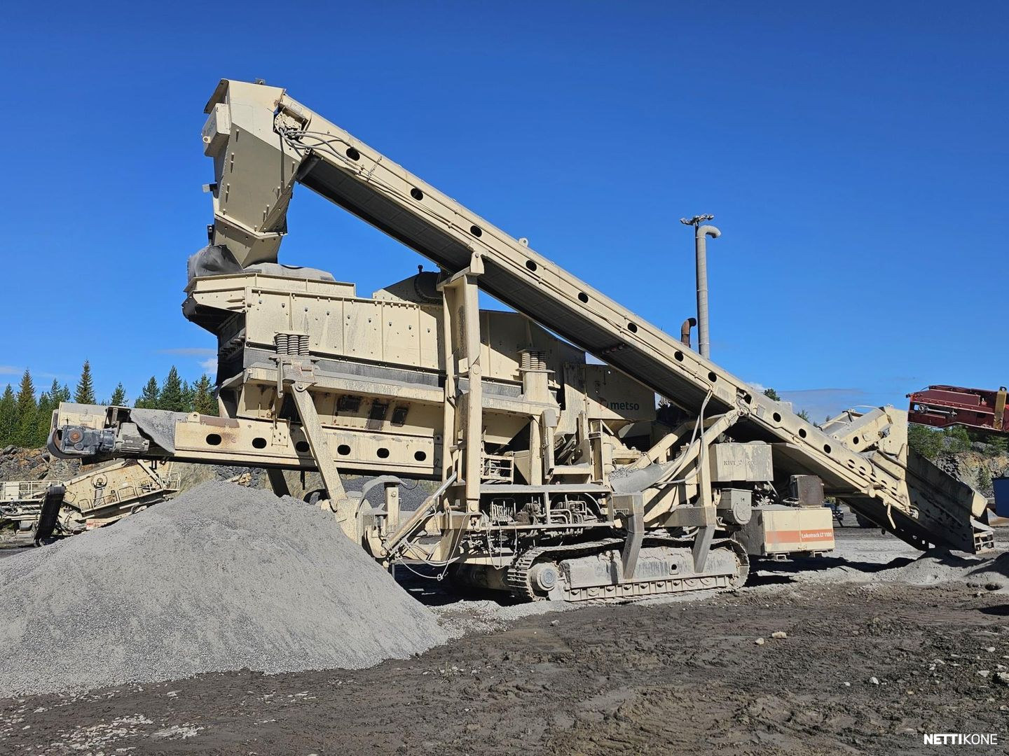 Lokomo G 2211 Kartiomurskain